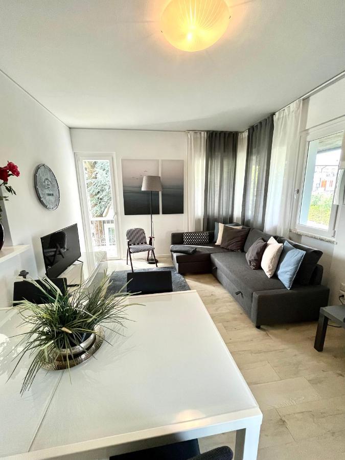 Your Familyapartment in Sirmione Dış mekan fotoğraf