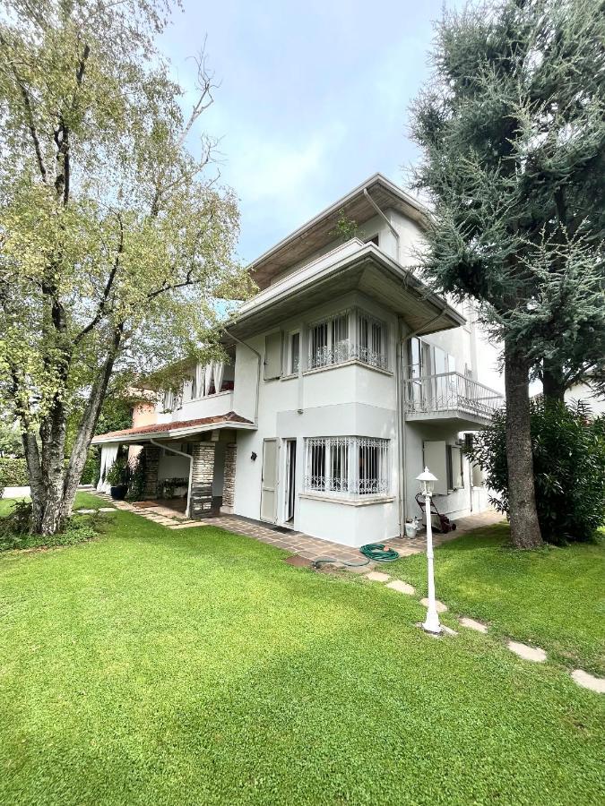 Your Familyapartment in Sirmione Dış mekan fotoğraf
