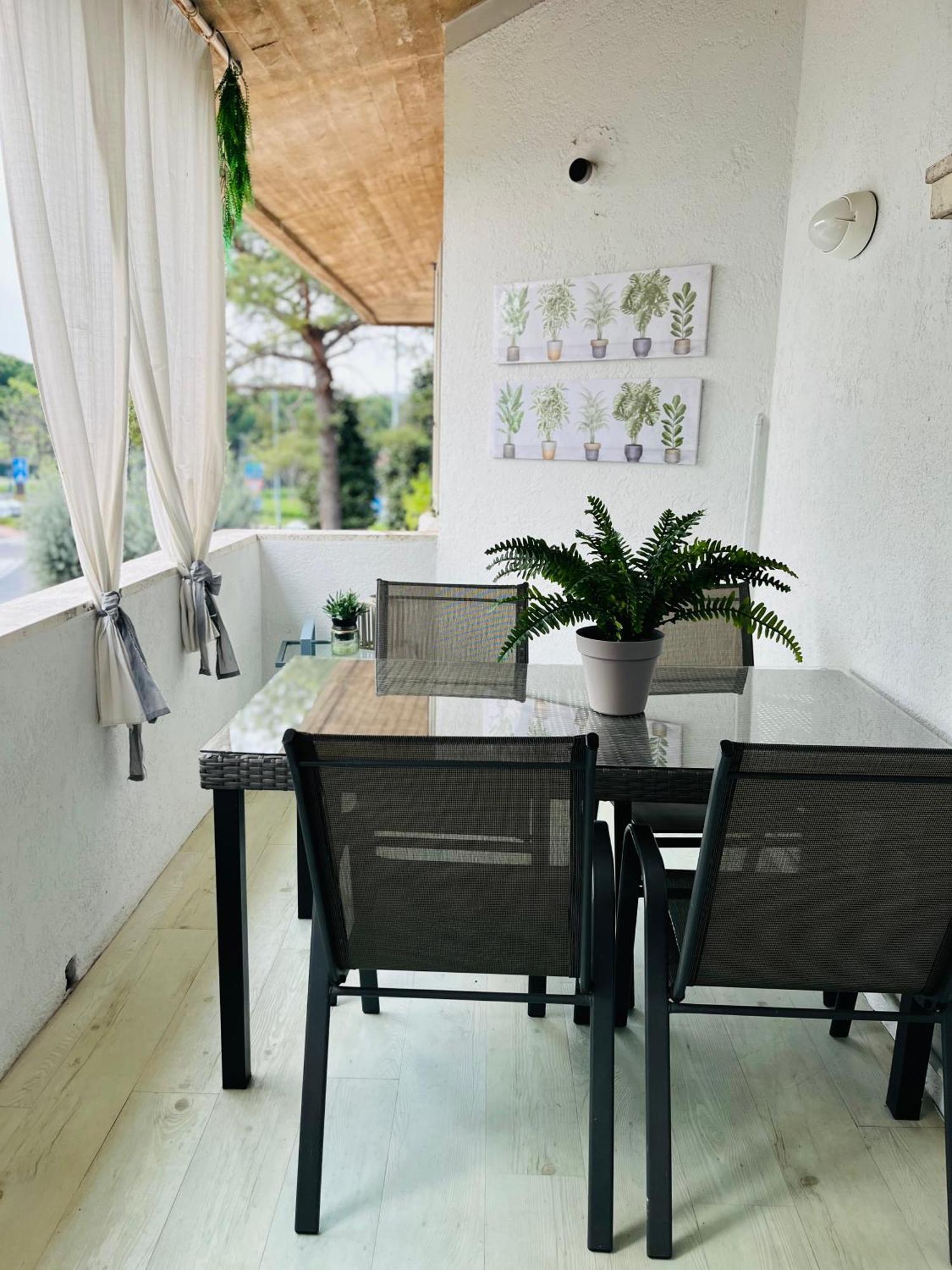 Your Familyapartment in Sirmione Dış mekan fotoğraf