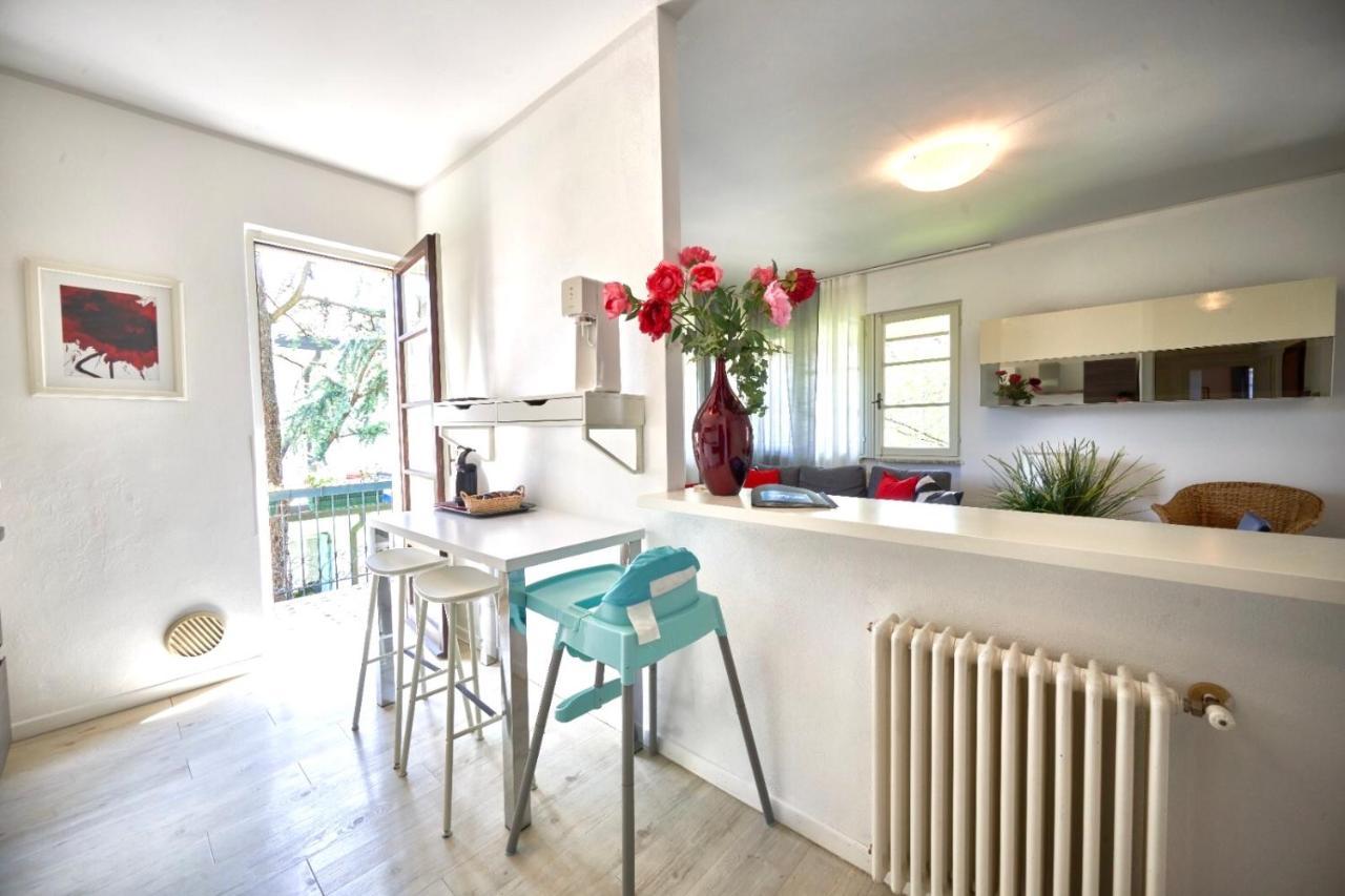 Your Familyapartment in Sirmione Dış mekan fotoğraf